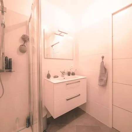 Studio Cosy Tout Equipe A 5 Min Du Centre Ville Apartament Bastia (Corsica)